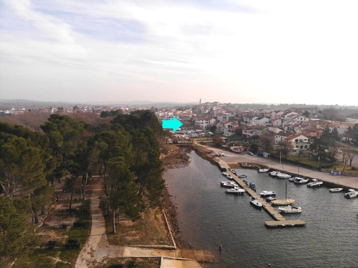 Anamarija Apartments Near The Beach And The Fantastic Adria Sea With Over 10 Small Islands Close By Funtana Exterior photo